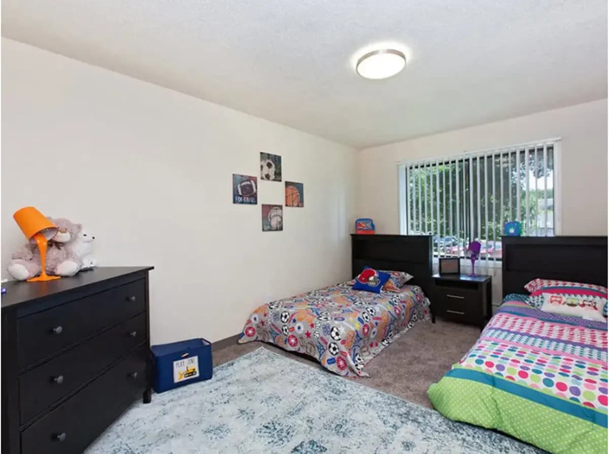 Eden Park Apartments - Apartment - 9
