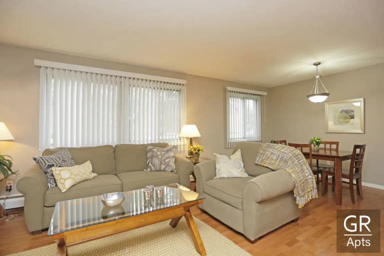 undefined apartments for rent - image - large (7).jpg
