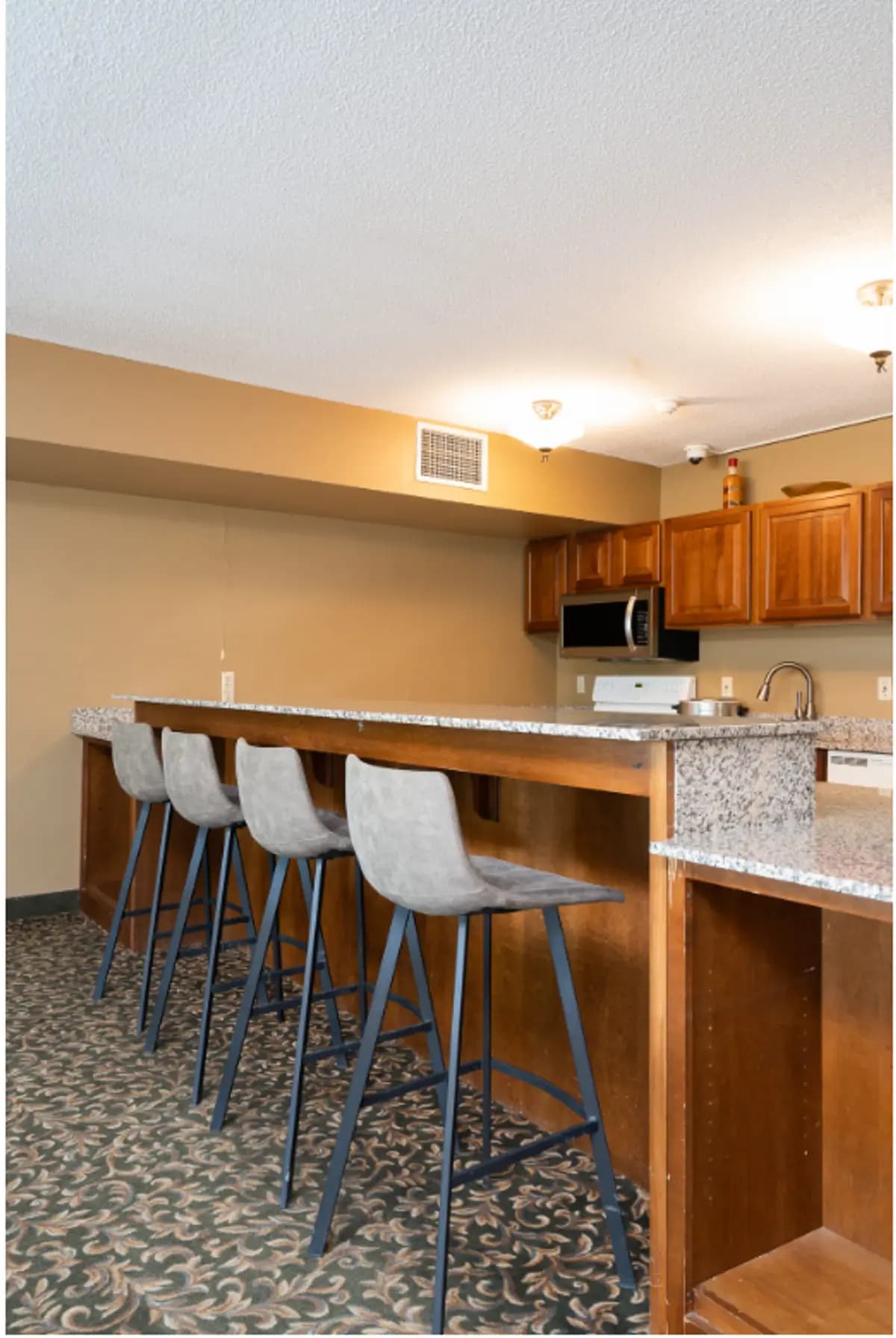 Huntington Place Apartments - Apartment - 10