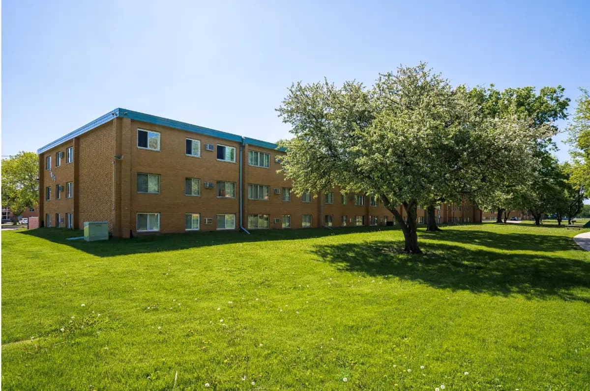 Huntington Place Apartments - Apartment - 15