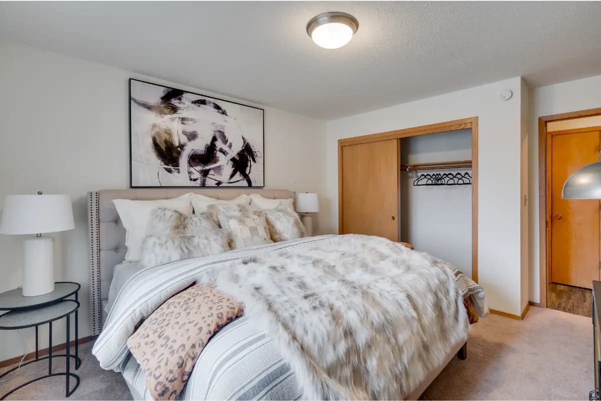Huntington Place Apartments - Apartment - 5