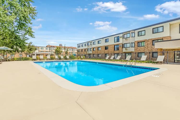 Brooklyn Park apartments for rent - image - Ridgebrook-Apartments-Exteriors-_-Amenities-19_edited.jpg