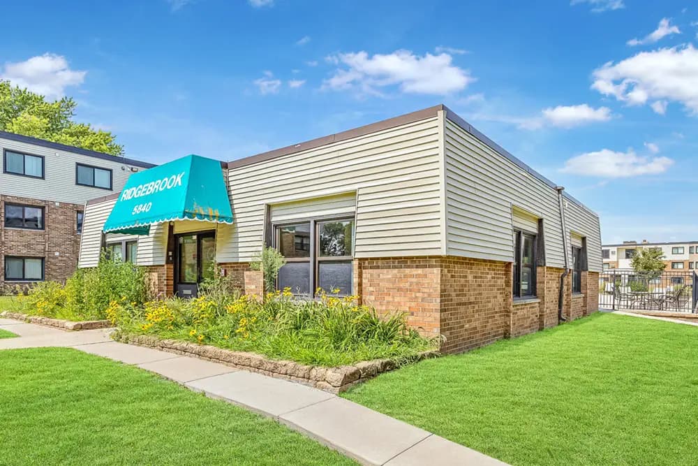 Brooklyn Park apartments for rent - Property image - Ridgebrook Apartments - 2