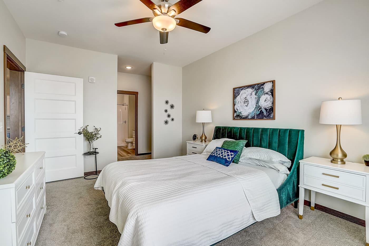 Brooklyn Park apartments for rent - image - 16-web-or-mls-94th Ave N-016.jpg